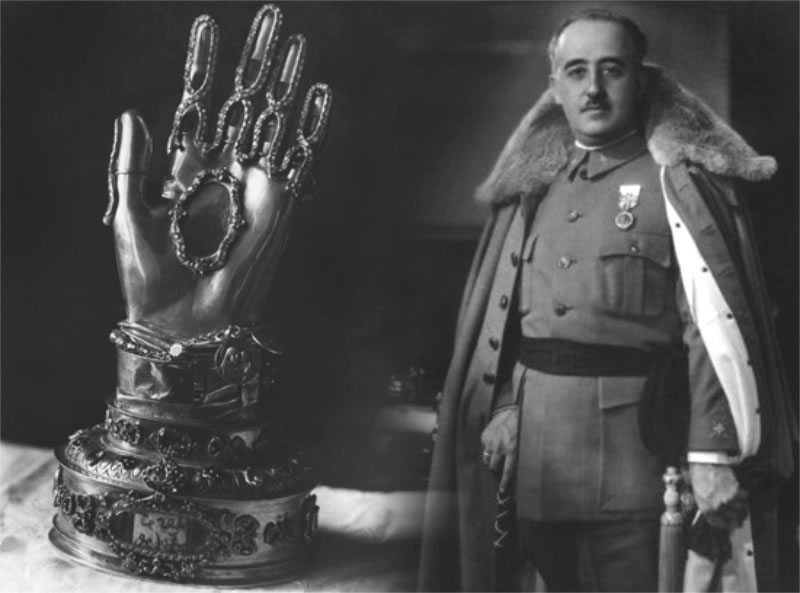 Franco y su amuleto, la mano incorrupta de Santa Teresa de Jaesús
