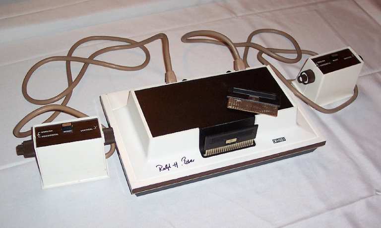 Consola de juegos Magnavox Odissey de 1972