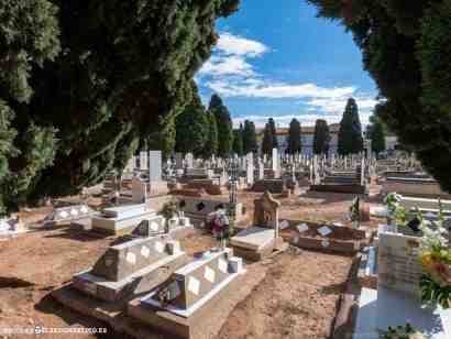 pericoxx_elredondelito.es_visita_cementerio_01_11_2019-166
