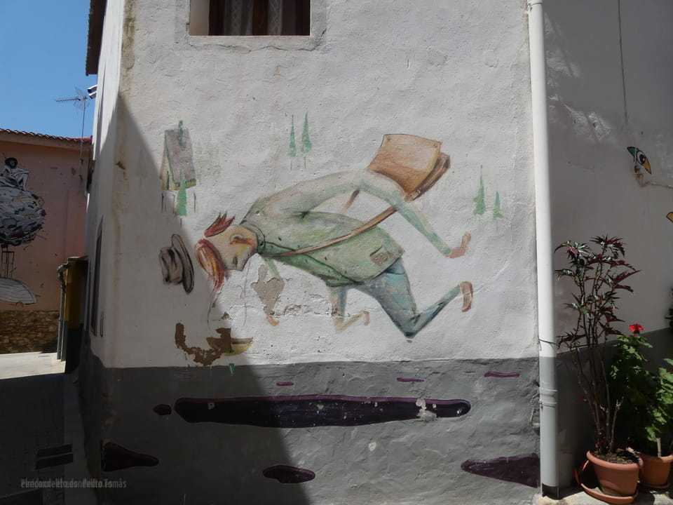 Fanzara_el_pueblo_de_los_graffitits_0123
