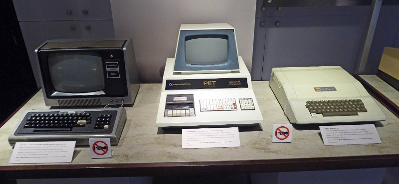 Tandy TRS80, Commodore PET y Apple II