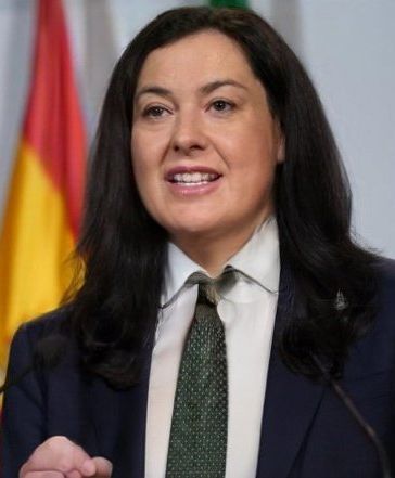 Juanma Moreno mujer