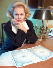 Joan Quigley, astróloga del matrimonio Reagan
