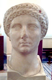 Busto de Agripina la Mayor