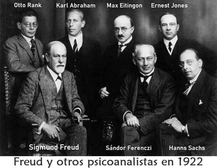 Freud y otros psicoanalistas en 1922